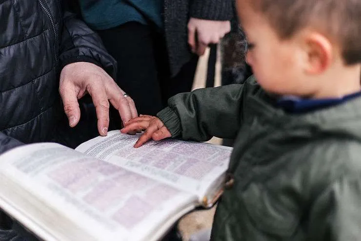 How to be the Hands and Feet of Jesus to Immigrants and Refugees
