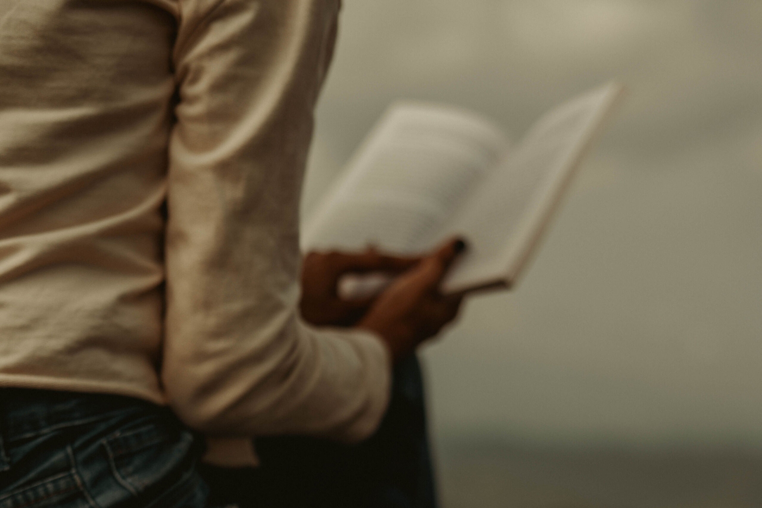 How to Deepen Your Prayer Life: 3 Ways to Grow Closer to God